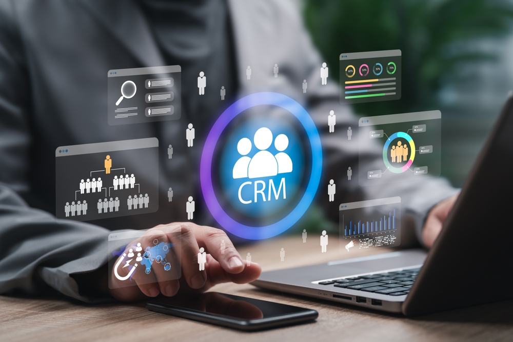 顧客管理システム（CRM）